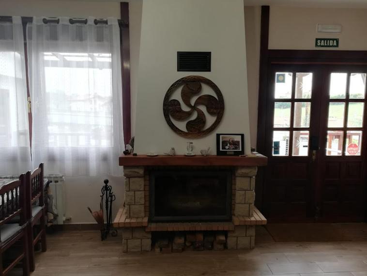 Atxispe Etxea Casa Rural Laukiz Exterior foto