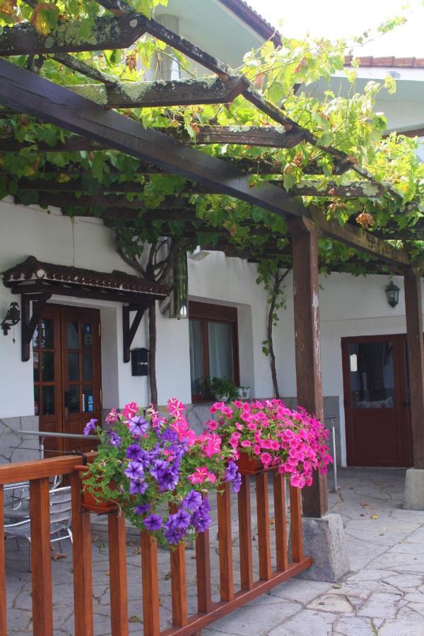 Atxispe Etxea Casa Rural Laukiz Exterior foto